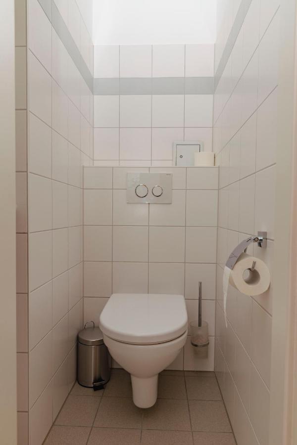 Beautiful 2-Bedroom Apartment Near Schoenbrunn فيينا المظهر الخارجي الصورة