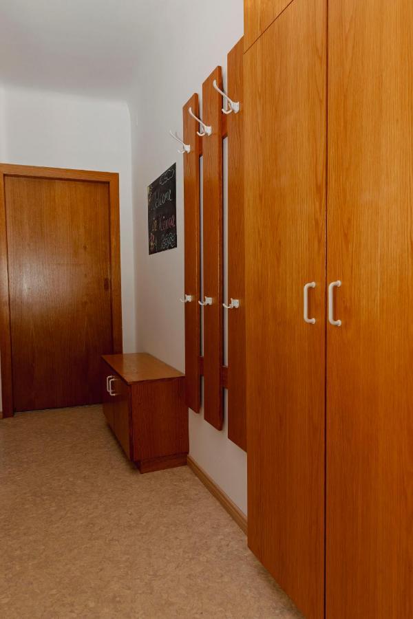 Beautiful 2-Bedroom Apartment Near Schoenbrunn فيينا المظهر الخارجي الصورة